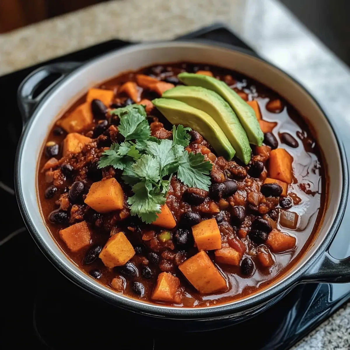 Sweet Potato & Black Bean Vegetarian Chili