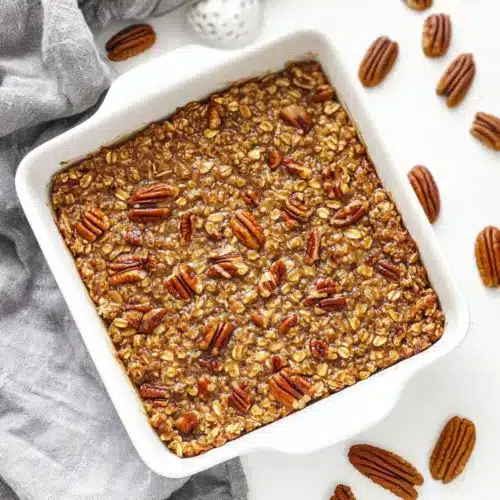 Pecan Pie Baked Oatmeal