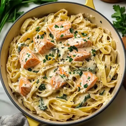 Garlic Salmon Boursin Pasta