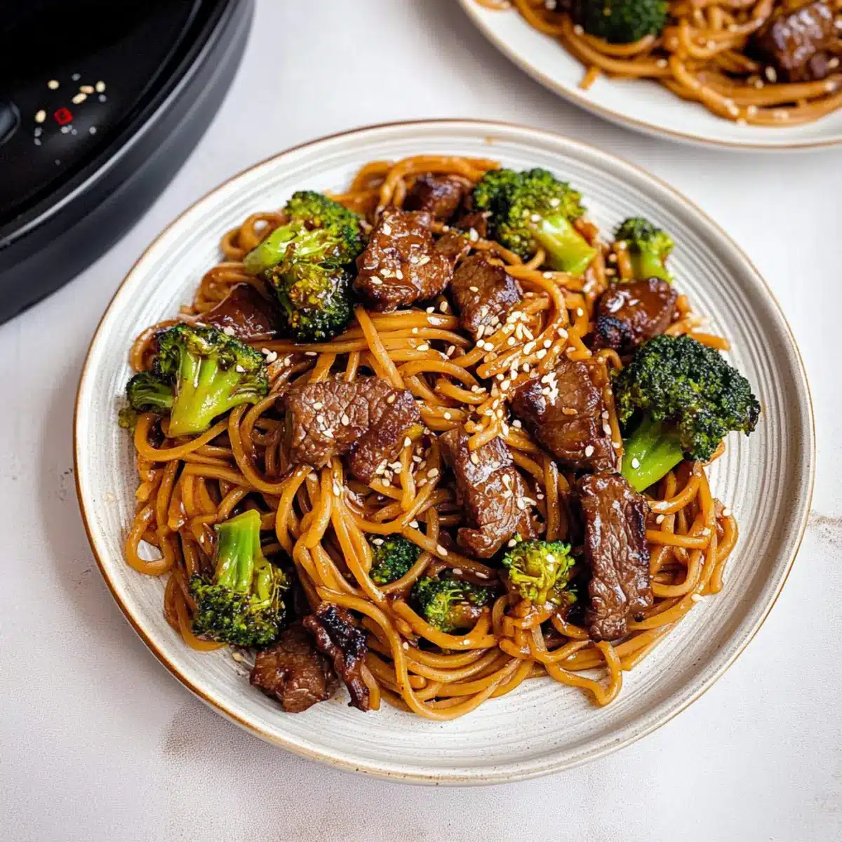 Beef and Broccoli Lo Mein Noodles