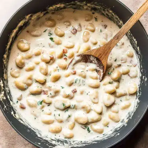 Roasted Garlic Cream Sauce with Gnocchi