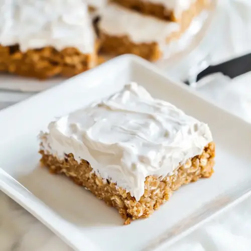 Oatmeal Creme Pie Cookie Bars