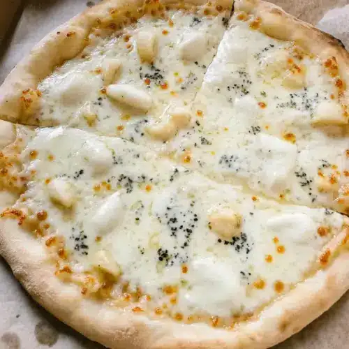 Creamy Garlic White Pizza Sauce